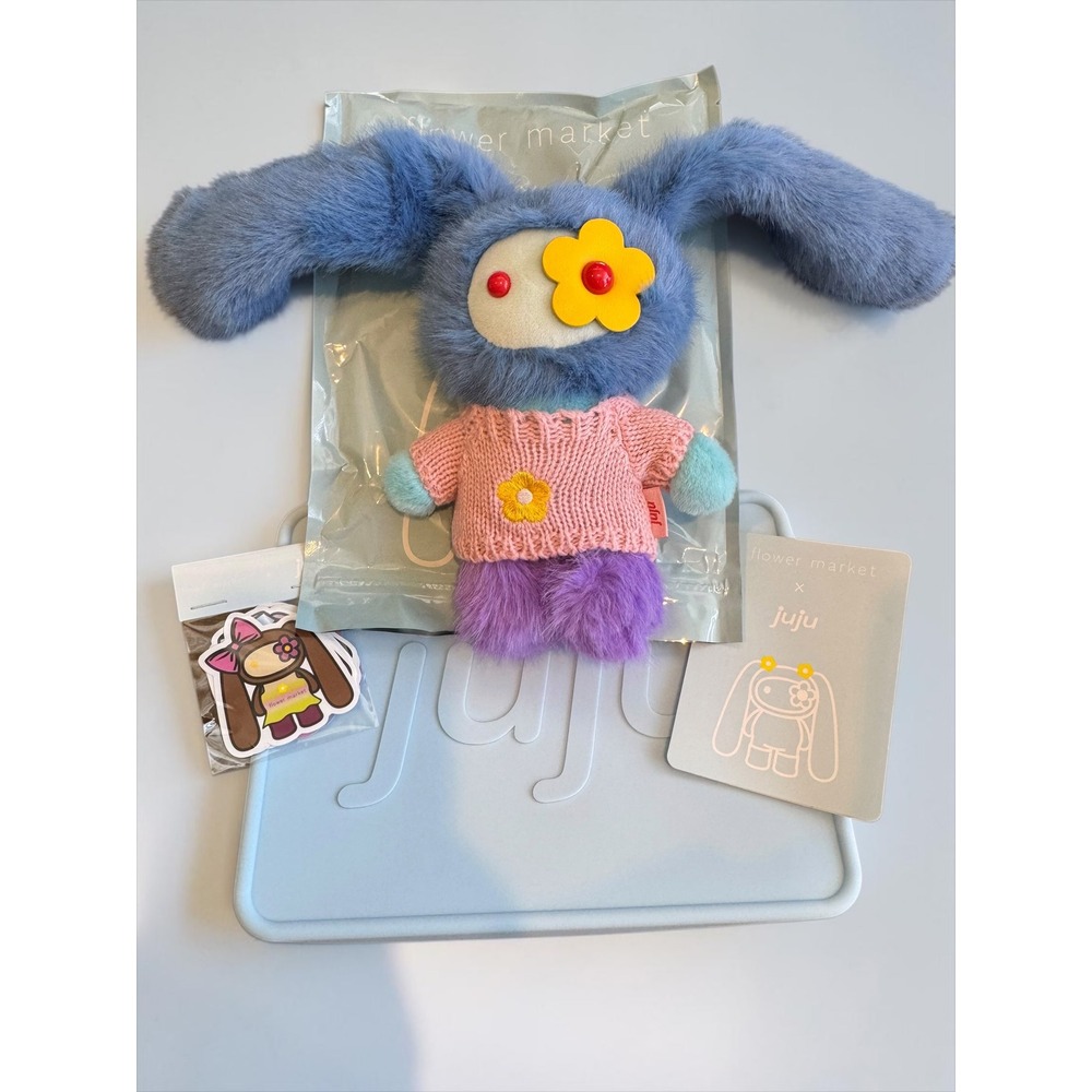 Cj Hendry Flower Market x Juju Pammy Plush Limited Edition Blue Bunny with Pouch - Picture 1 of 4